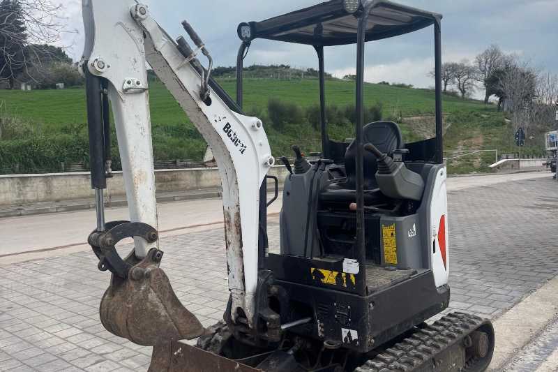 OmecoHub - Immagine BOBCAT E17Z